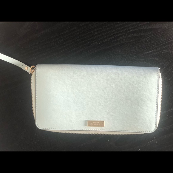 Kate Spade wallet - Picture 2 of 7